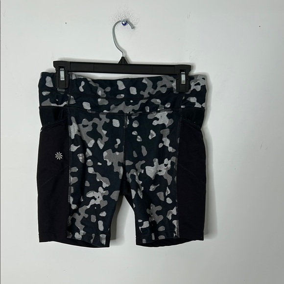 Athleta Be Free Leopard Print Bike Shorts - Picture 2 of 6